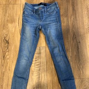 Hollister skinny jeans